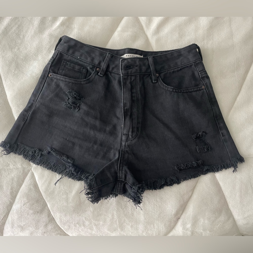 pacsun black jean shorts